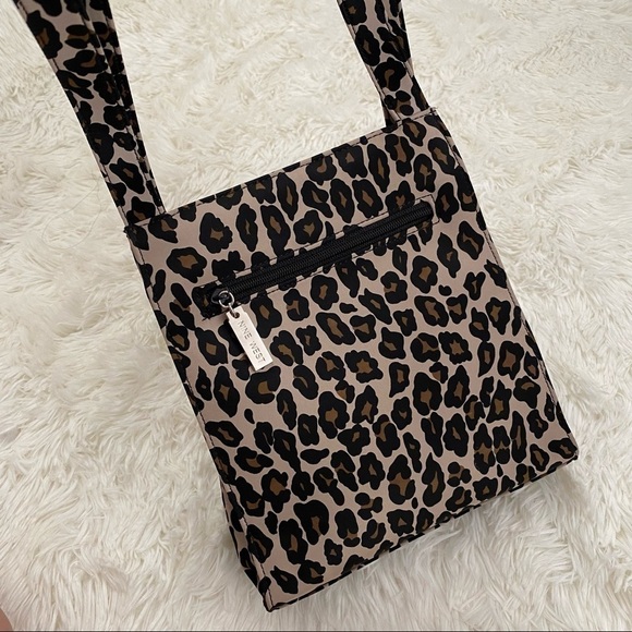 Nine West | Vintage Leopard Print Shoulder Bag | Black & Brown - Picture 11 of 12